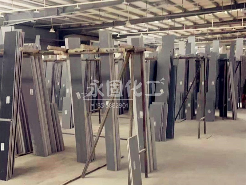 貼皮膠起泡 90 % 都是這 3 個時間點出錯：我現場拍給你看