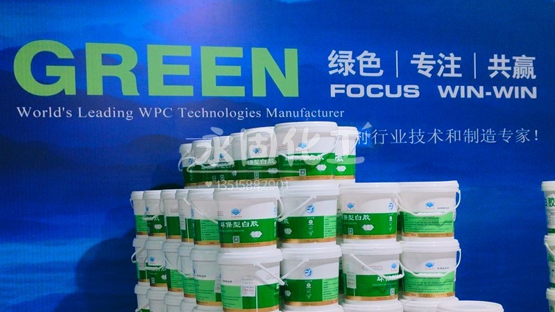 白乳膠環保等級 ENF、E0、E1 到底差多少？我扛甲醛儀進倉庫給你測